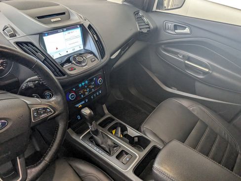 Used 2017 Ford Escape Titanium w/ Canadian Touring Package AWD/4WD image 11