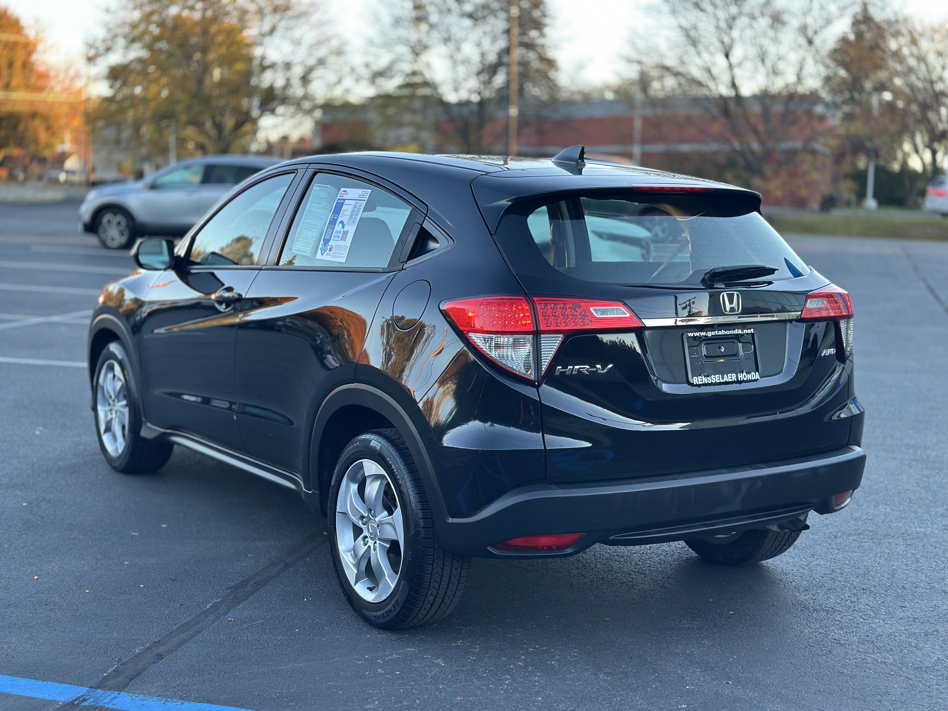 Used 2020 Honda HR-V LX image 8