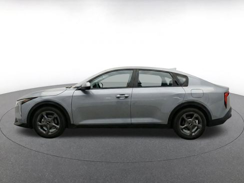 Used 2025 Kia K4 FWD image 4
