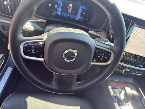 Used 2025 Volvo V60 B5 Cross Country Plus AWD/4WD image 15