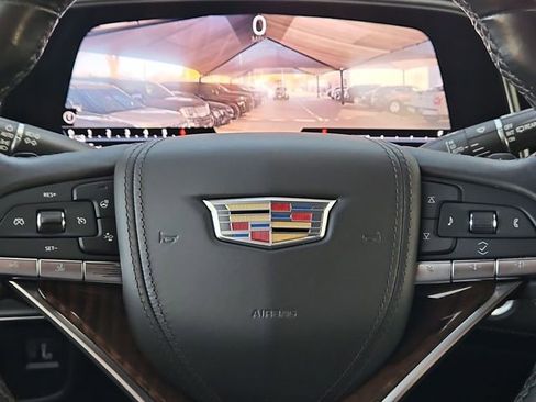 Used 2021 Cadillac Escalade ESV Premium Luxury Platinum image 15