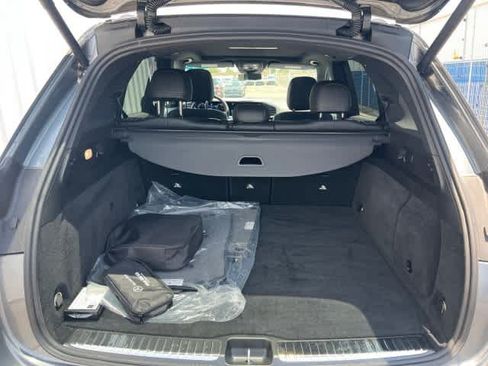 Certified 2025 Mercedes-Benz GLE 450e 4MATIC image 11