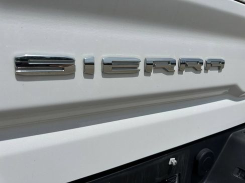 Used 2025 GMC Sierra 2500 AT4 AWD/4WD image 43