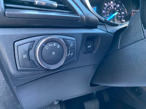 Used 2019 Ford Fusion Energi Titanium image 60