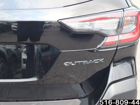 Used 2024 Subaru Outback Onyx Edition AWD/4WD image 30