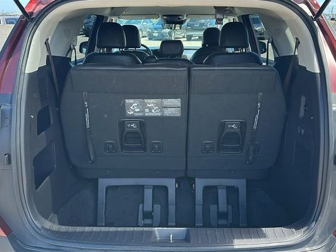 Used 2026 Kia Carnival FWD image 35