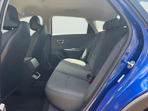 Used 2025 Kia K4 FWD image 30