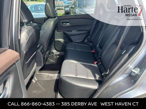 Used 2021 Nissan Rogue SV w/ Premium Package AWD/4WD image 27