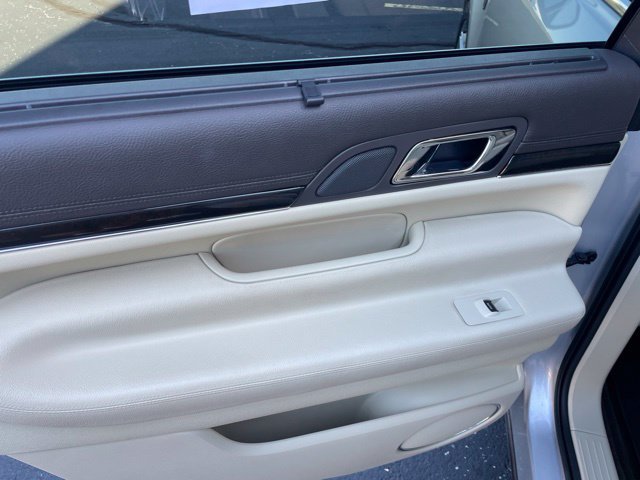 Used 2019 Lincoln MKT AWD image 58