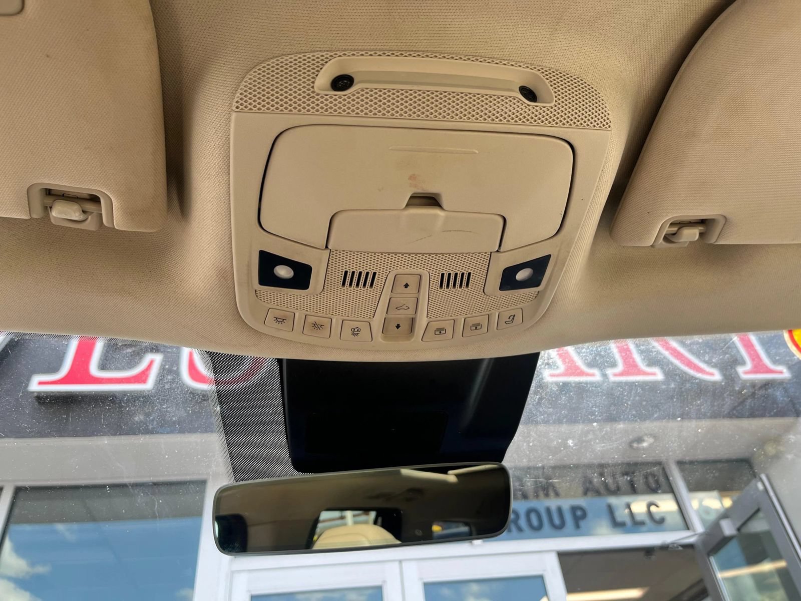 Used 2020 Lincoln Navigator Reserve w/ Luxury Package RWD image 23