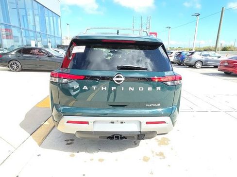 Used 2025 Nissan Pathfinder Platinum w/ Cargo Package image 5