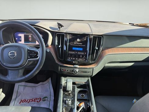 Used 2023 Volvo XC60 B5 Plus w/ Protection Package Premier FWD image 8