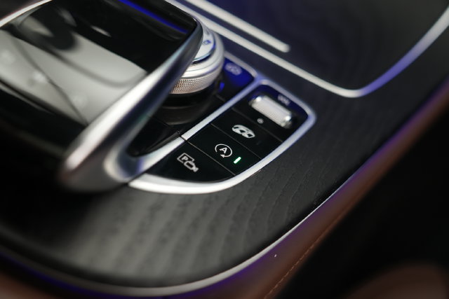Used 2018 Mercedes-Benz E 63 AMG S image 62