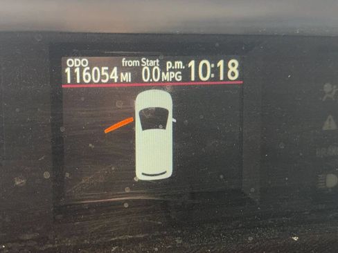 Used 2016 Toyota Prius C Three image 11