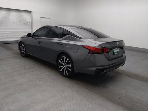 Used 2020 Nissan Altima 2.5 SR FWD image 3