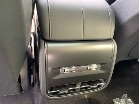 New 2026 Lincoln Nautilus Premier w/ Equipment Group 102A AWD/4WD image 19