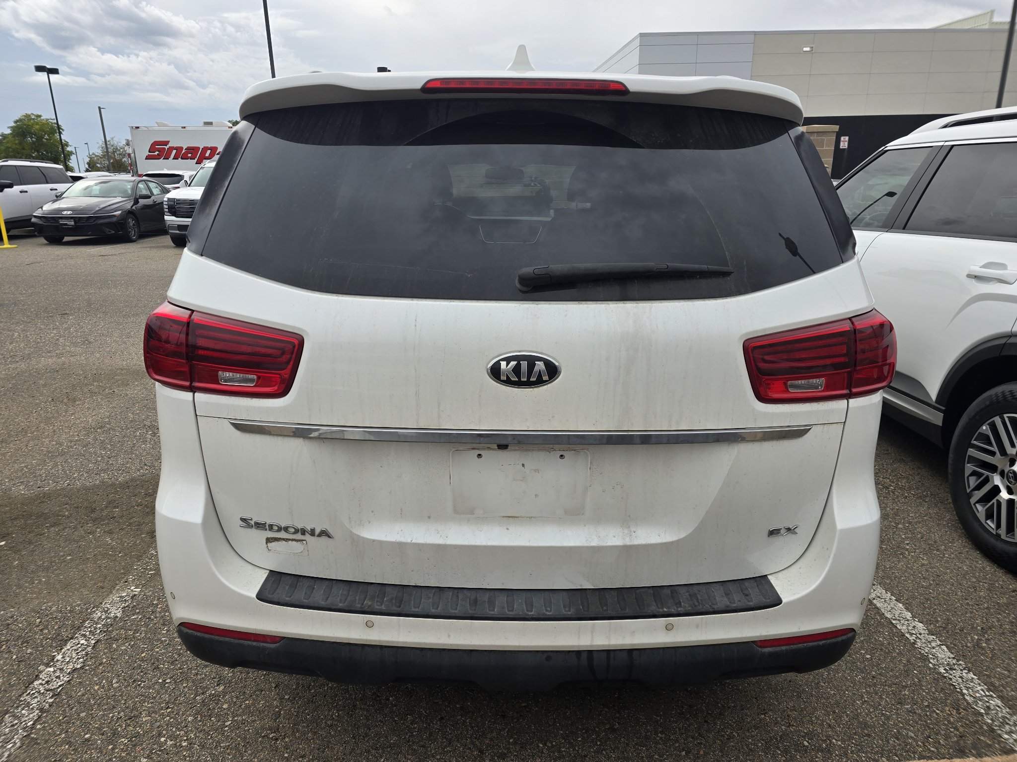 Used 2020 Kia Sedona EX FWD image 5