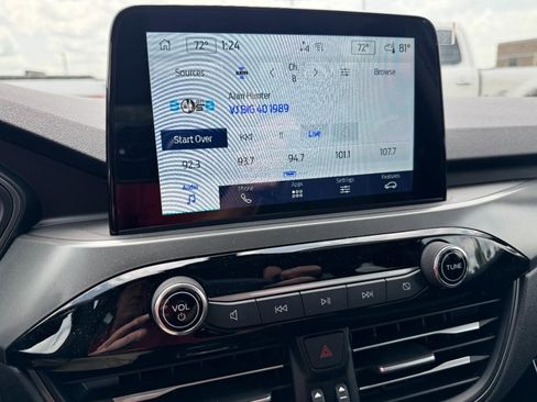 New 2025 Ford Escape Active w/ Cold Weather Package image 14