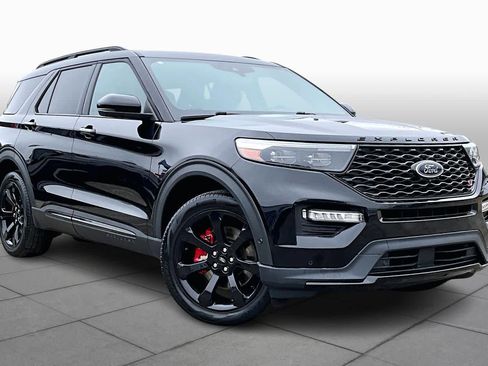 Used 2022 Ford Explorer ST w/ Equipment Group 401A image 2