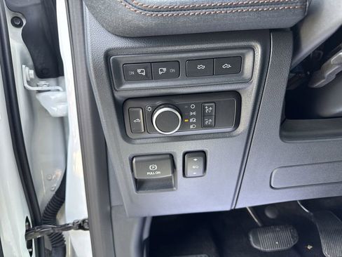 Used 2022 Ford F150 Lightning Lariat w/ Tow Technology Package image 22