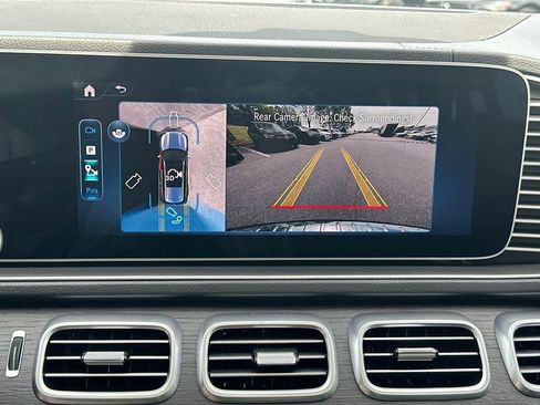 New 2026 Mercedes-Benz GLS 450 4MATIC image 32