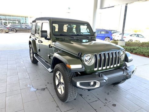 Used 2020 Jeep Wrangler Unlimited Sahara image 3