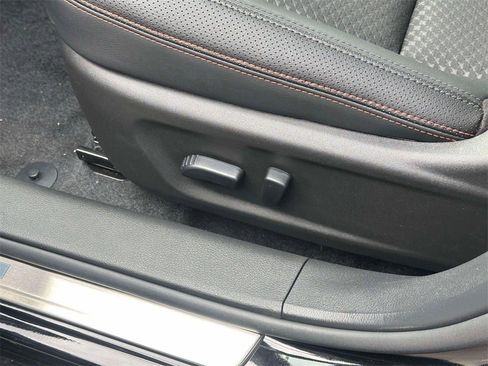 New 2025 Nissan Altima 2.5 SR image 18