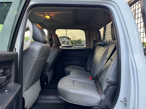 Used 2017 RAM 3500 Tradesman image 13