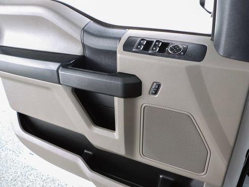 Used 2022 Ford F350 XL w/ Power Equipment Group AWD/4WD image 23