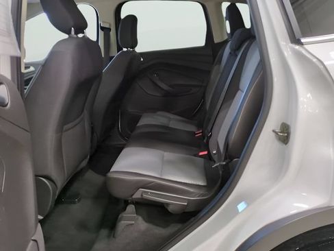 Used 2019 Ford Escape SE AWD/4WD image 14