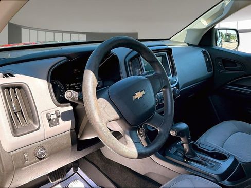 Used 2018 Chevrolet Colorado W/T RWD image 13