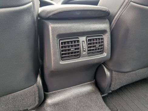 Used 2021 Toyota Camry XSE image 27