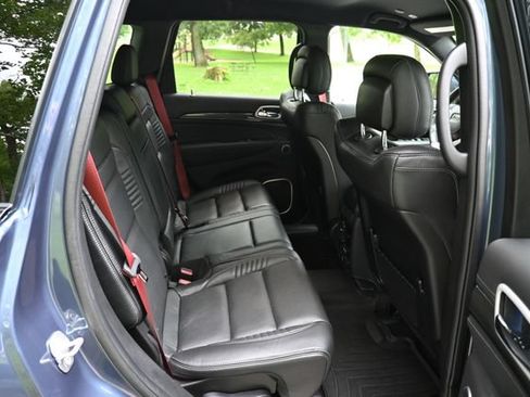 Used 2021 Jeep Grand Cherokee Trackhawk AWD/4WD image 21