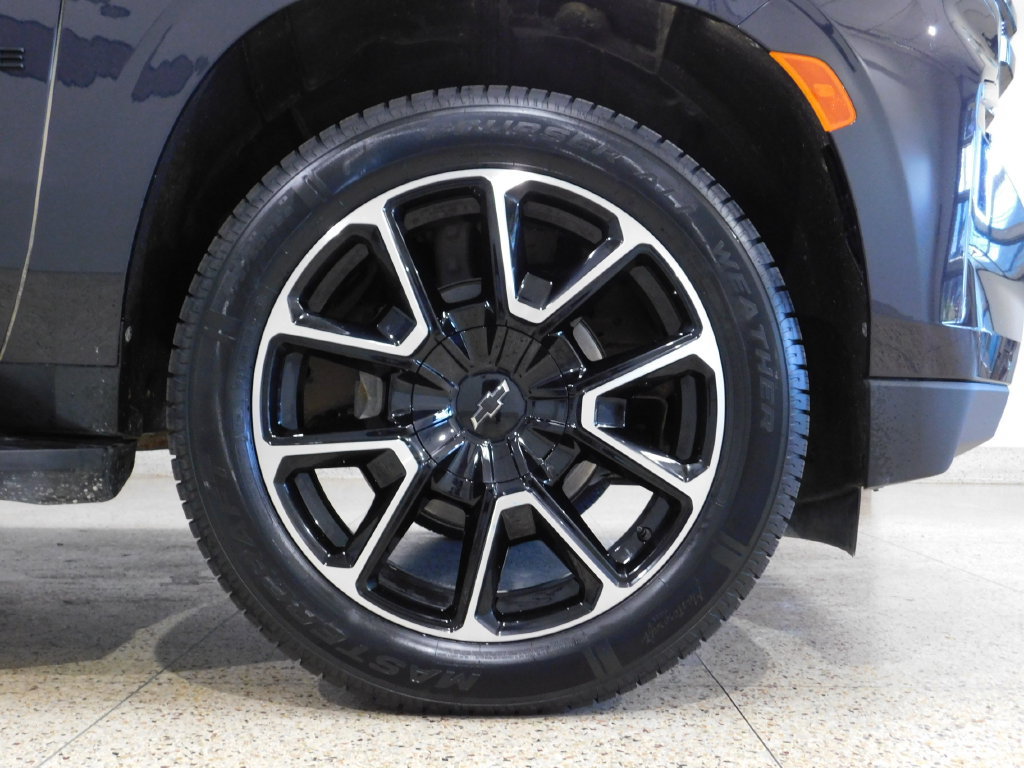Used 2024 Chevrolet Tahoe RST w/ Luxury Package AWD/4WD image 97