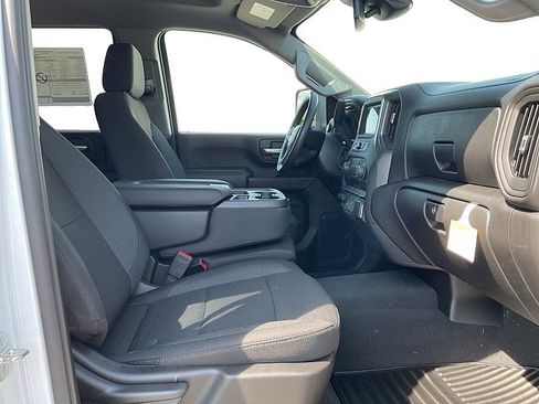 New 2026 Chevrolet Silverado 2500 Custom w/ Custom Value Package AWD/4WD image 10