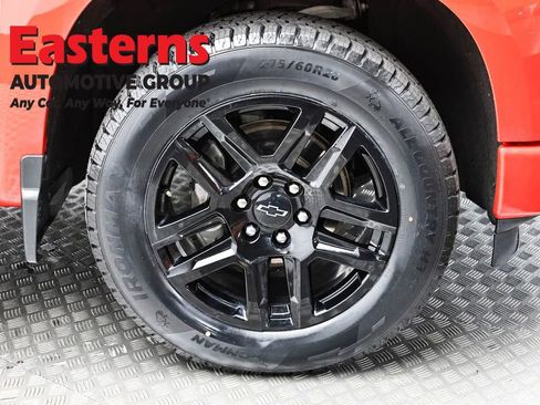 Used 2023 Chevrolet Silverado 1500 Custom w/ Rally Edition AWD/4WD image 31