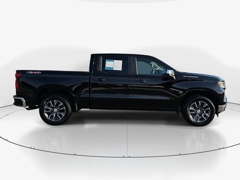 Used 2023 Chevrolet Silverado 1500 LT AWD/4WD image 5