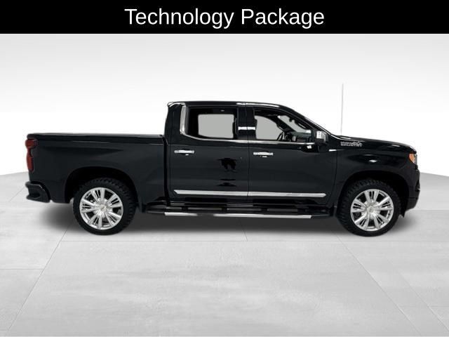 Certified 2024 Chevrolet Silverado 1500 High Country w/ High Country Premium Package AWD/4WD image 5
