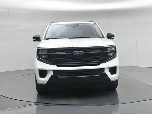 Used 2025 Ford Expedition Active AWD/4WD image 61