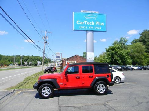 Used 2018 Jeep Wrangler Unlimited Sport S AWD/4WD image 9