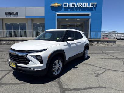 Used 2025 Chevrolet TrailBlazer LS w/ LS Convenience Package