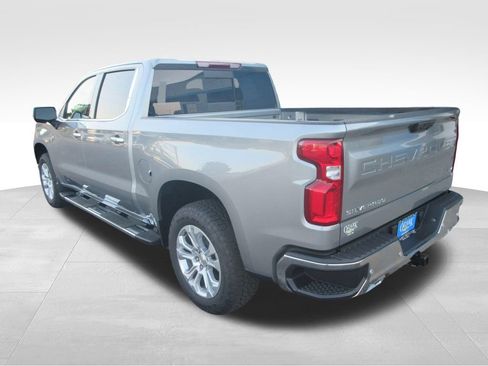 New 2026 Chevrolet Silverado 1500 LTZ w/ LTZ Premium Package AWD/4WD image 4