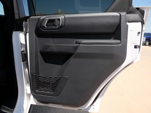 New 2026 Ford Bronco Badlands AWD/4WD image 12