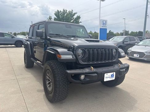 Used 2024 Jeep Wrangler Unlimited Rubicon 392 AWD/4WD image 3