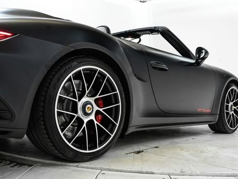 Used 2017 Porsche 911 4 Cabriolet AWD/4WD image 14