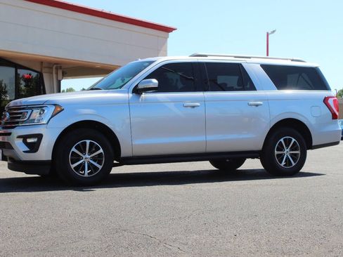 Used 2019 Ford Expedition Max XLT w/ Equipment Group 201A AWD/4WD image 6