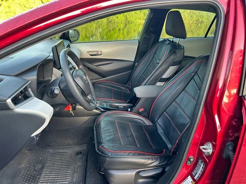 Used 2022 Toyota Corolla LE image 14