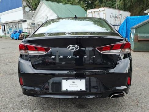 Used 2018 Hyundai Sonata SEL w/ Tech Package 02 FWD image 5