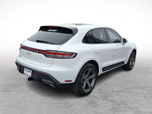 Used 2023 Porsche Macan AWD/4WD image 5