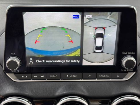 Used 2023 Nissan Sentra SR w/ SR Premium Package image 24